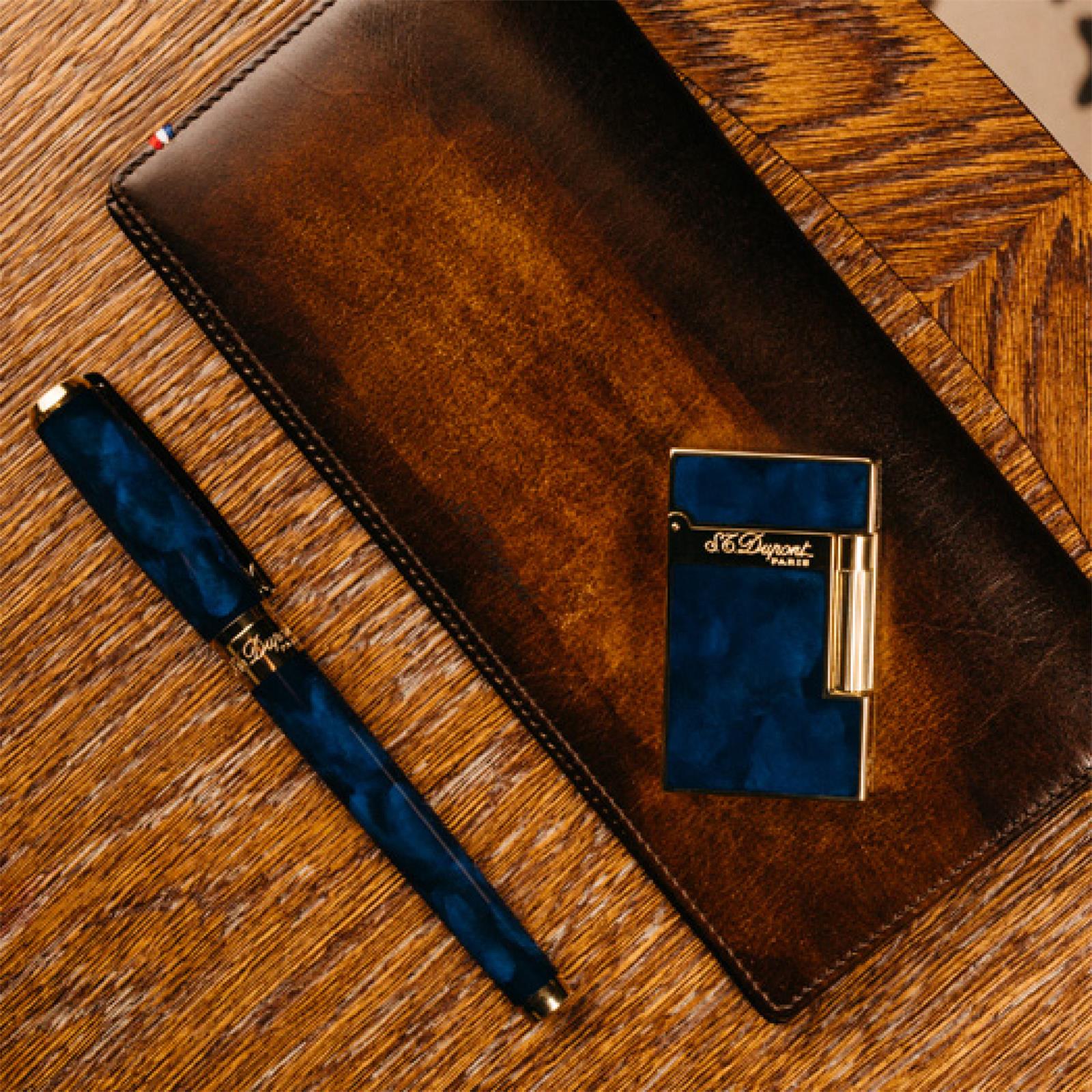 LIGNE2 YELLOW GOLD FINISH NATURAL LACQUER LIGHTER view 3