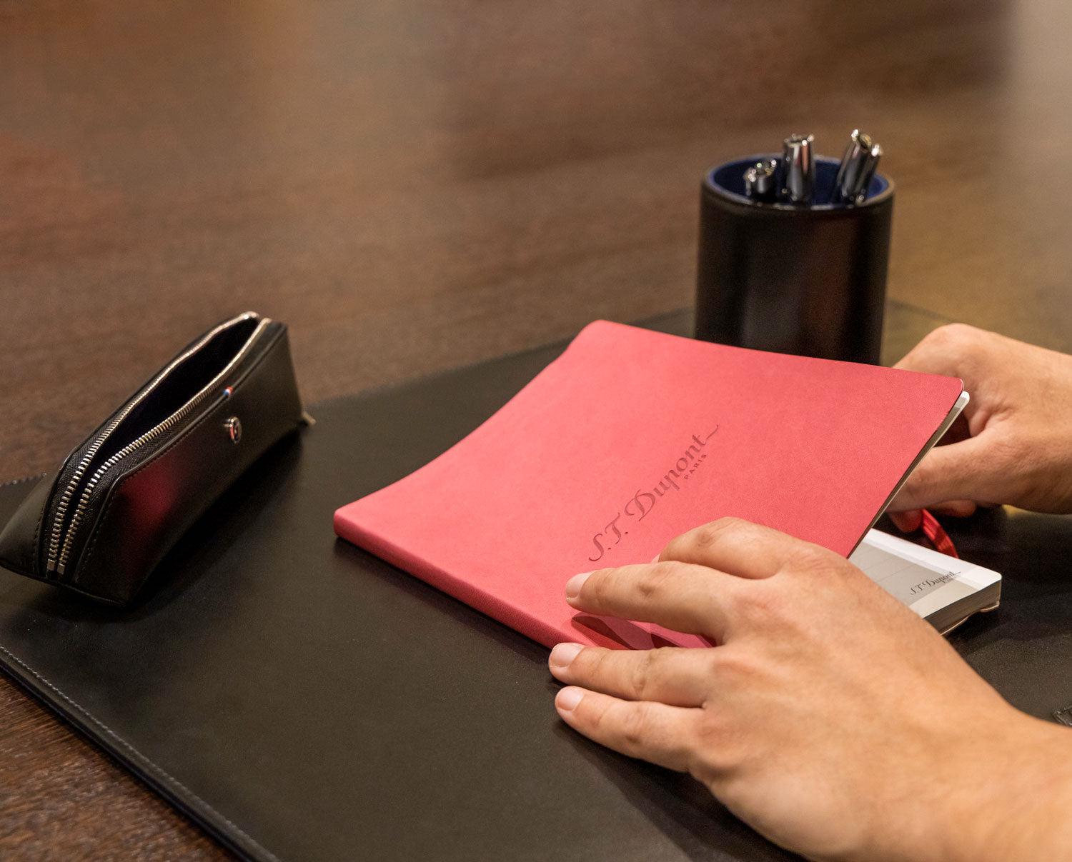 DESK PAD LEATHER BLACK view 3