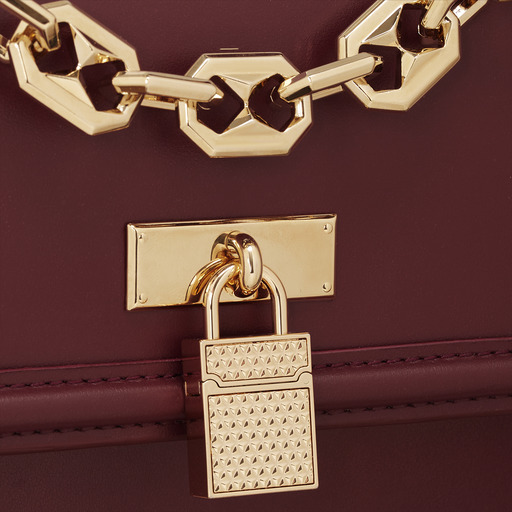 riviera Baguette burgundy view 4